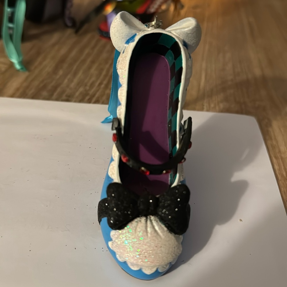 Disney Allison Wonderland shoe ornament collectible